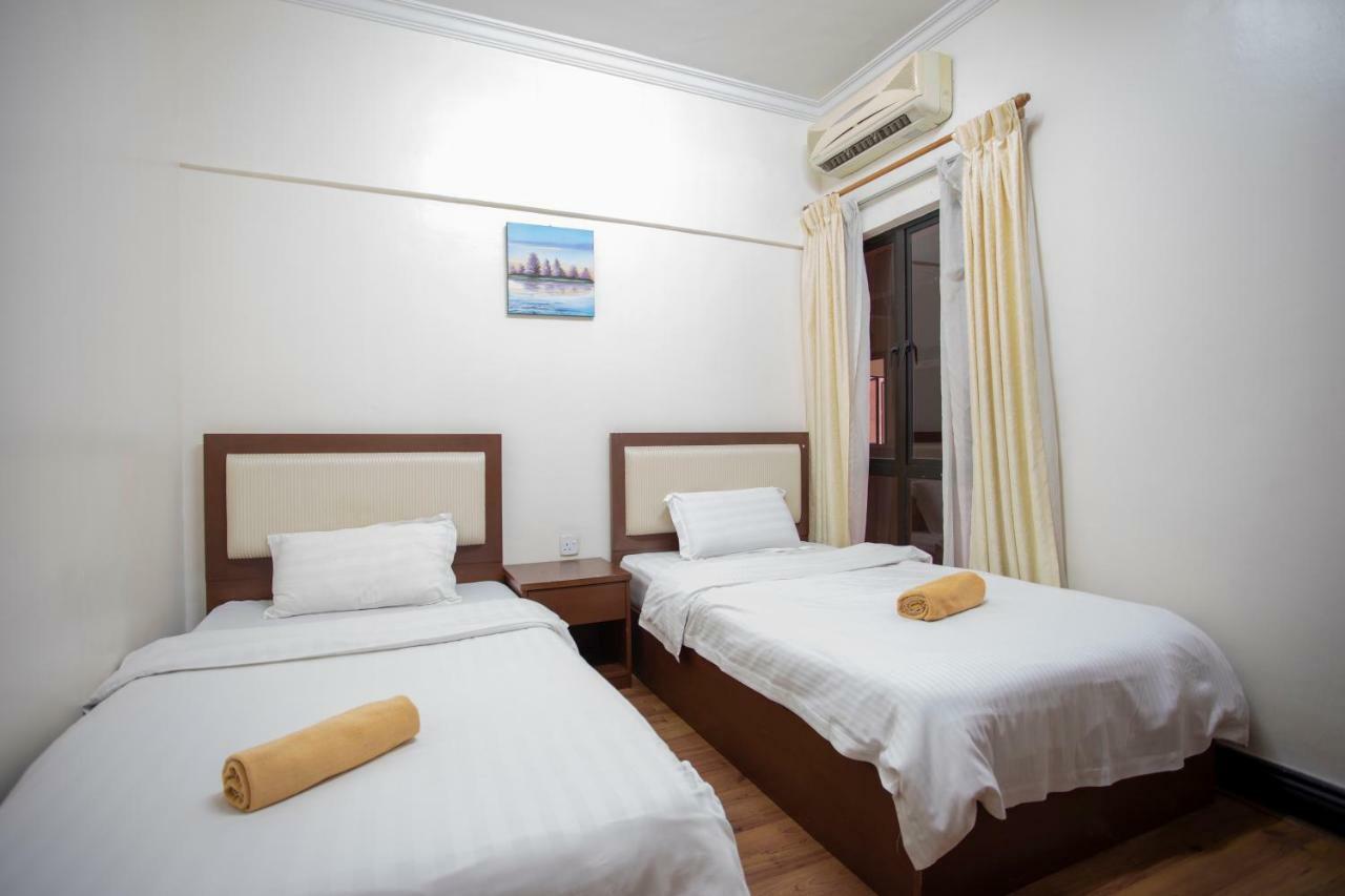 Marina Court Resort Kota Kinabalu-Stay And Get Cash Rebate Exterior foto